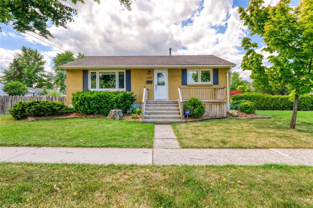 155 LANSDOWNE Avenue North, Sarnia, Ontario (ID 22017274)