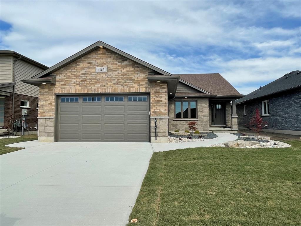 105 KAMAL Drive, Sarnia, Ontario (ID 22017410)