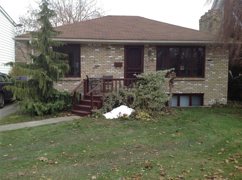 124 CAPEL Street, Sarnia, Ontario (ID 19028702)