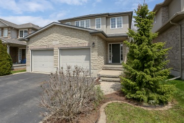 675 Breakwater Cres, Waterloo, Ontario (ID 30735657)