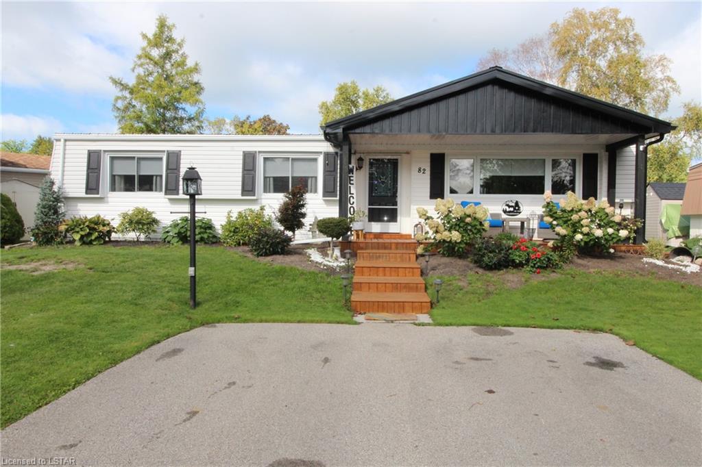 Grand Cove Estates, Grand Bend, Ontario