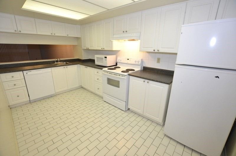 5 Kenneth Ave, Toronto, Ontario (ID C4719108)