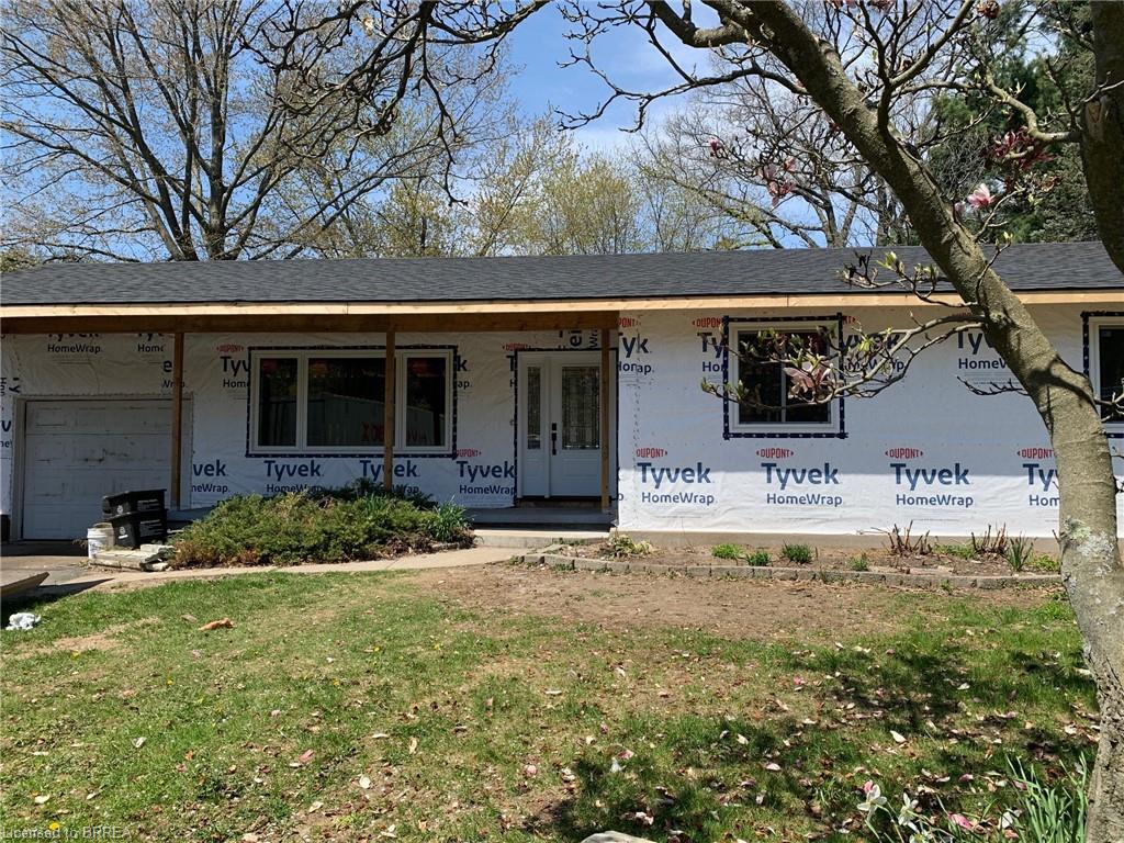 8 EDEN Place, Simcoe, Ontario (ID 40251264)