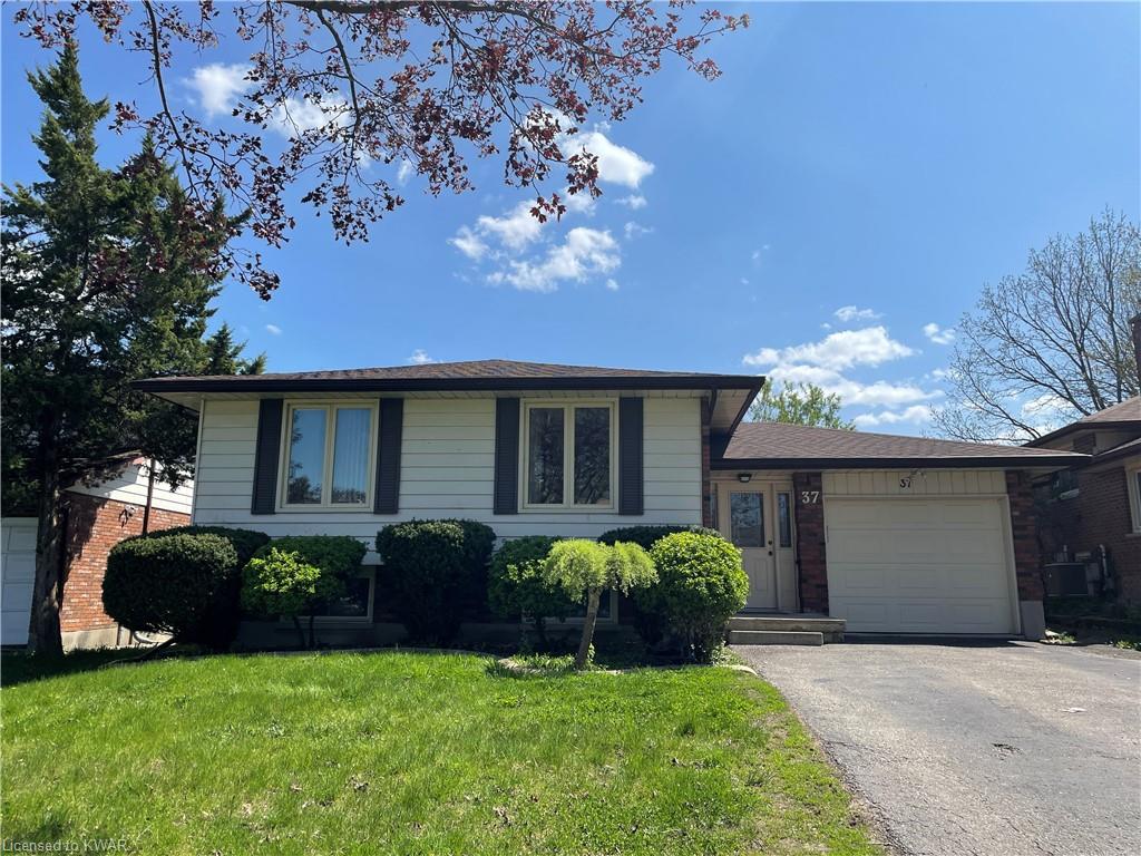 37 ORCHARD MILL Crescent, Kitchener, Ontario (ID 40261739)