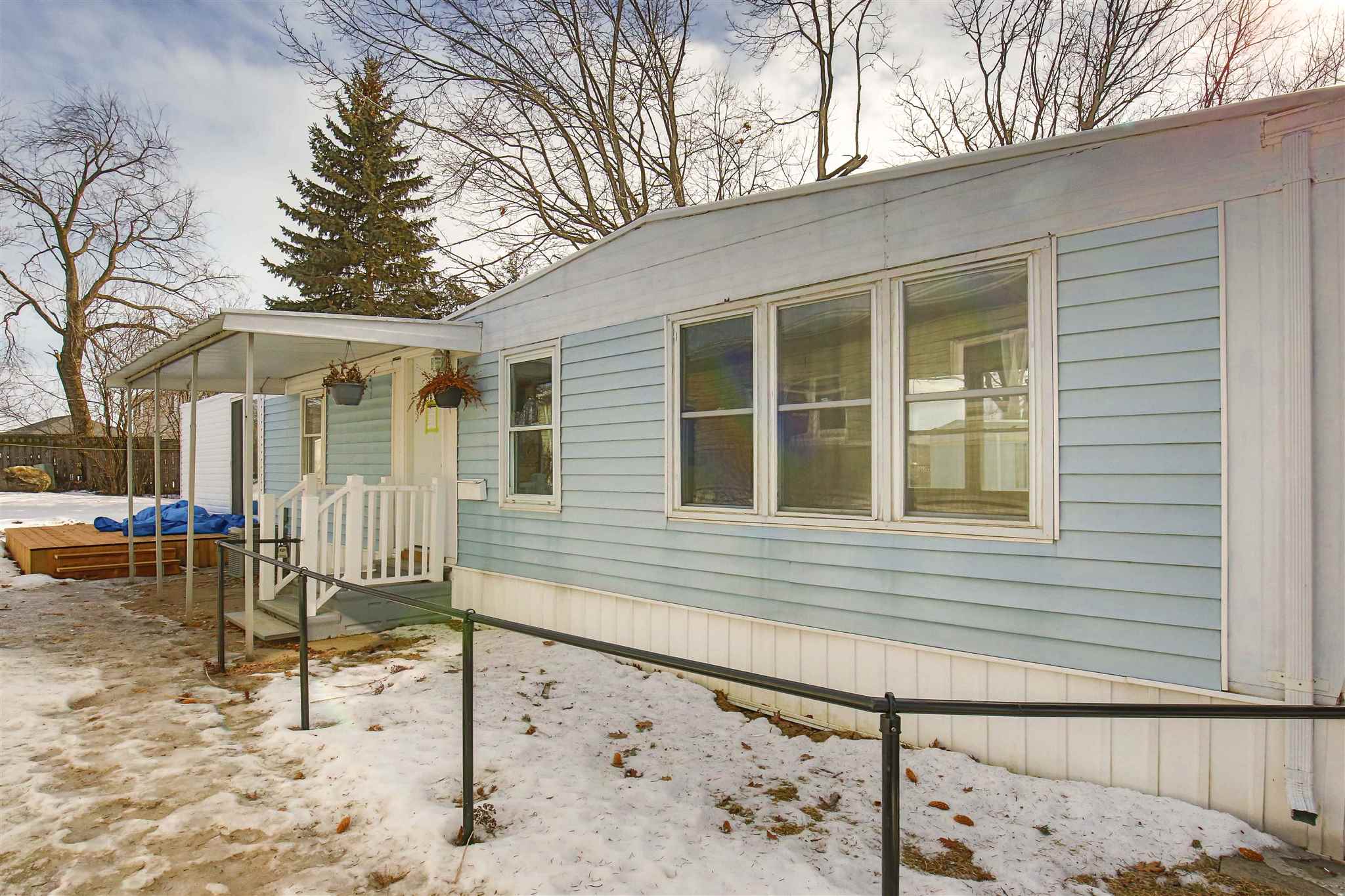 8 Parkington Place, Kingston, Ontario (ID K21001137)