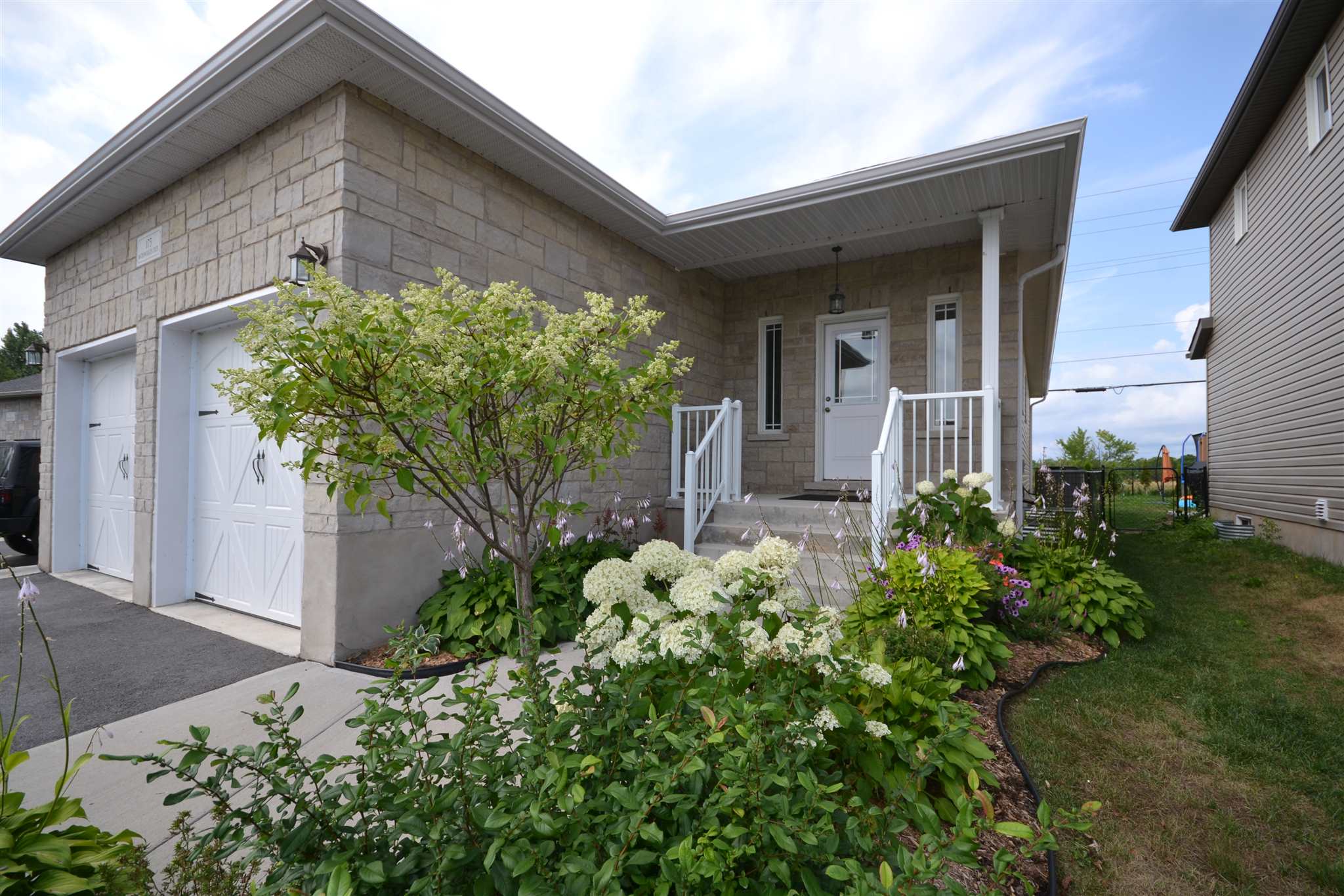 175 MCDONOUGH Crescent, Amherstview, Ontario (ID K18004672)