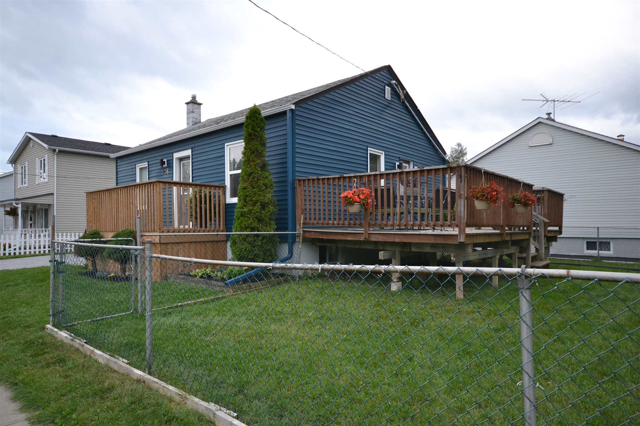 136 Kingscourt Avenue, Kingston, Ontario (ID K20005113)