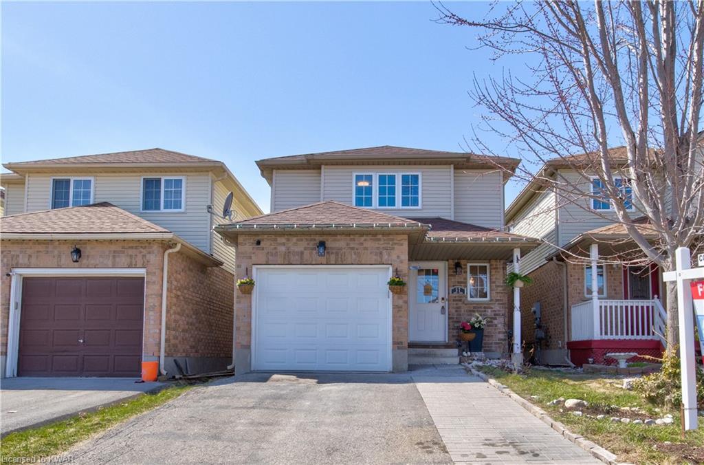 57 ACTIVA Avenue, Kitchener, Ontario (ID 40256924)