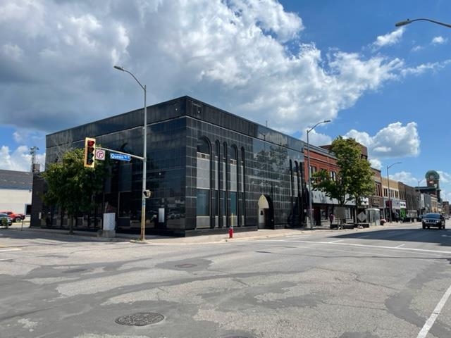 602 Queen Street E, Sault Ste. Marie, Ontario (ID SM222338)