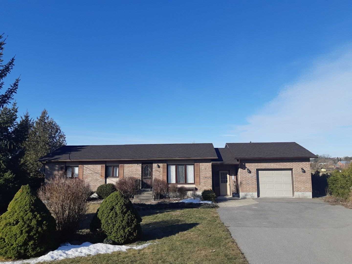 1068 Serpent Mounds Rd (ID X4722752)