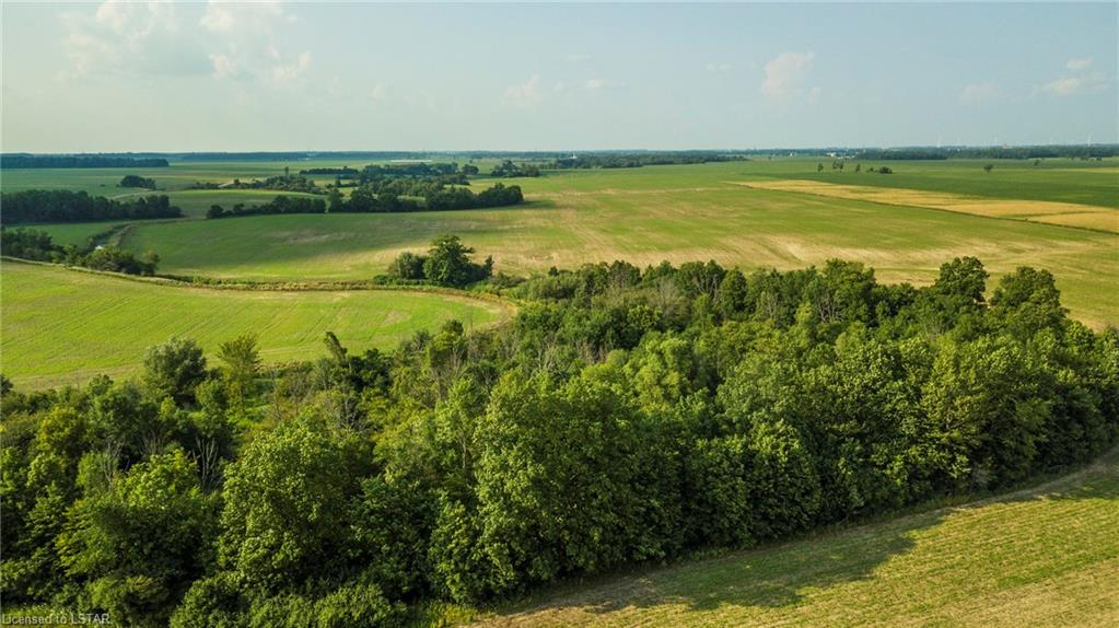 1090 MURPHY Drive, Strathroy, Ontario (ID 243748)