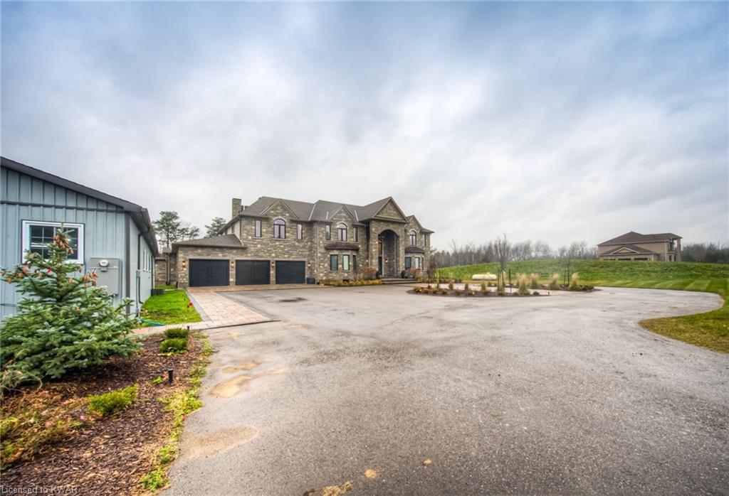 6746 WELLINGTON RD 34 Road, Puslinch, Ontario (ID 40233257)