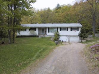2479 KENNISIS LAKE RD , West Guilford, Ontario (ID 462404100026800)