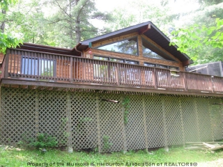 1034 ONEIDA DR, Haliburton, Ontario (ID 462401100040203)