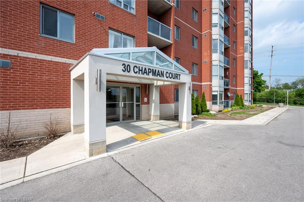 30 CHAPMAN Court Unit# 401, London, Ontario (ID 40283705)