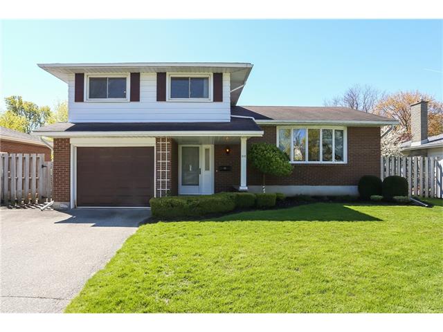 311 SANDOWNE Drive, Waterloo, Ontario