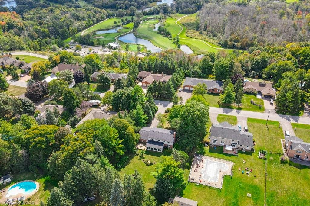 296 EDGEHILL Drive, Kitchener, Ontario