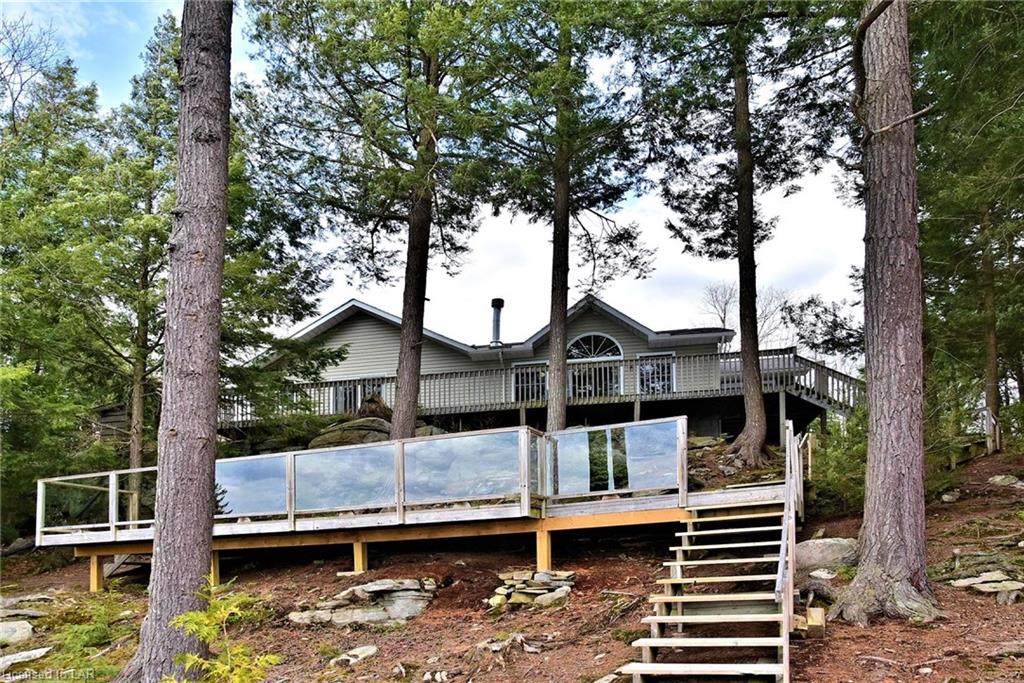 1014 SUNSET Court, Haliburton, Ontario (ID 193563)