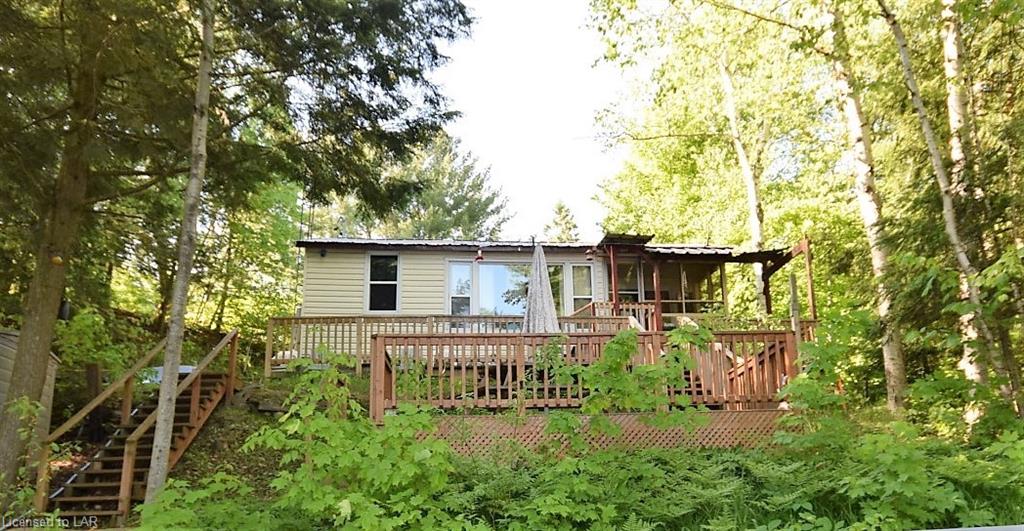1034 WILSON HEIGHTS Trail, Haliburton, Ontario (ID 202897)