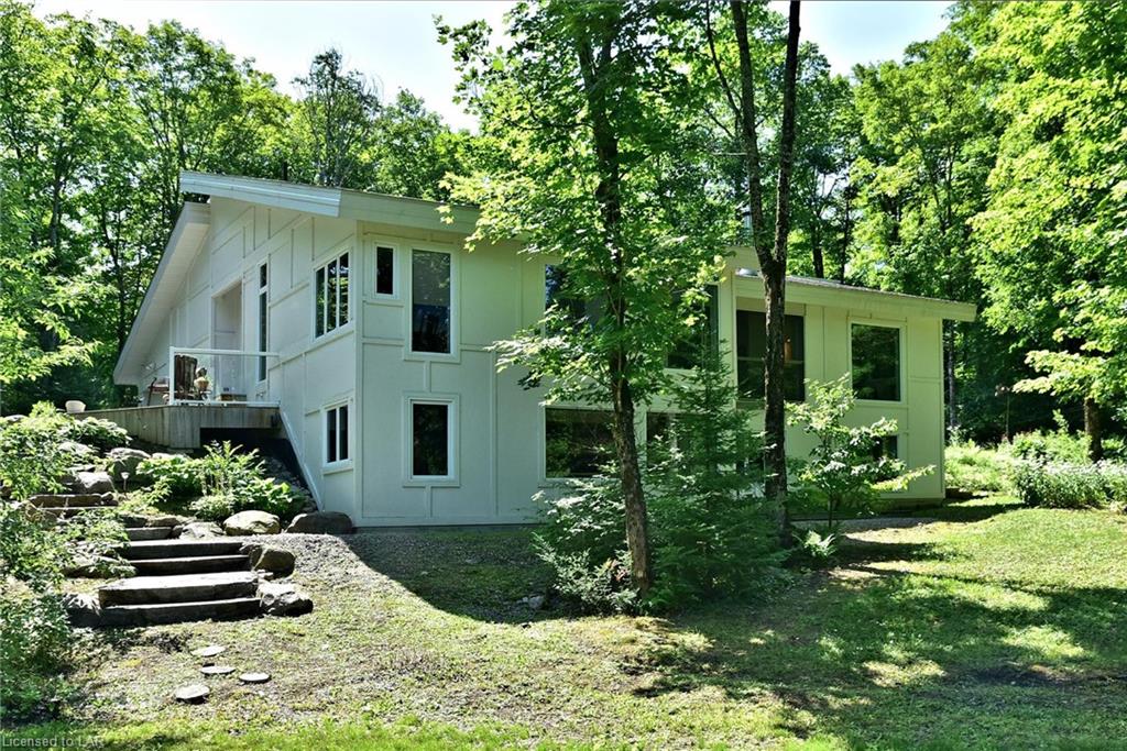 3677 GLAMORGAN Road, Haliburton, Ontario (ID 211868)