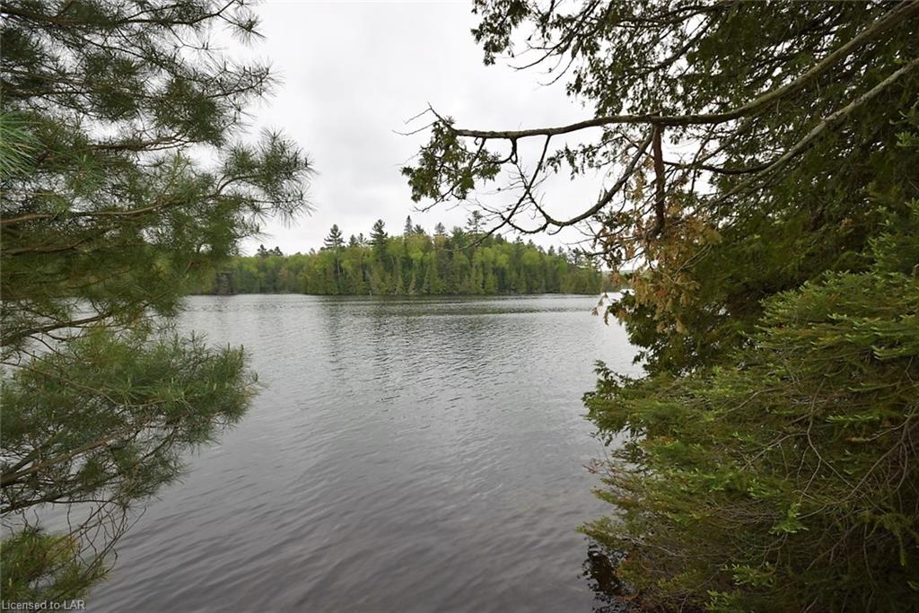 1021 ROTUNDA Drive, Haliburton, Ontario (ID 245382)