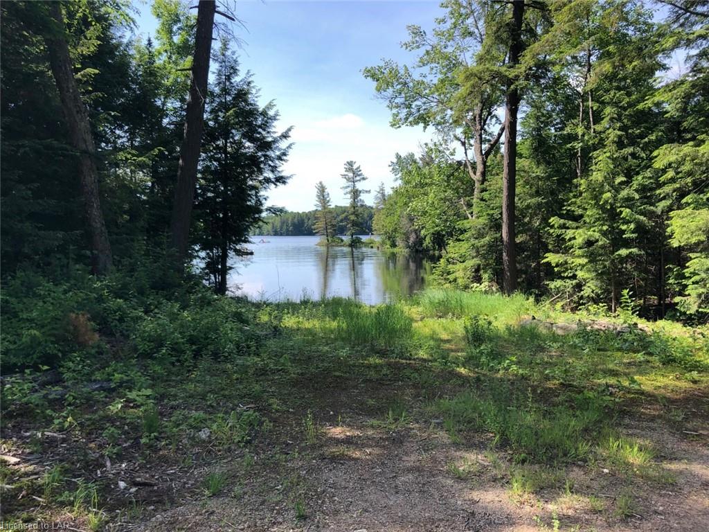 - MINNOW Drive, Haliburton, Ontario (ID 256344)