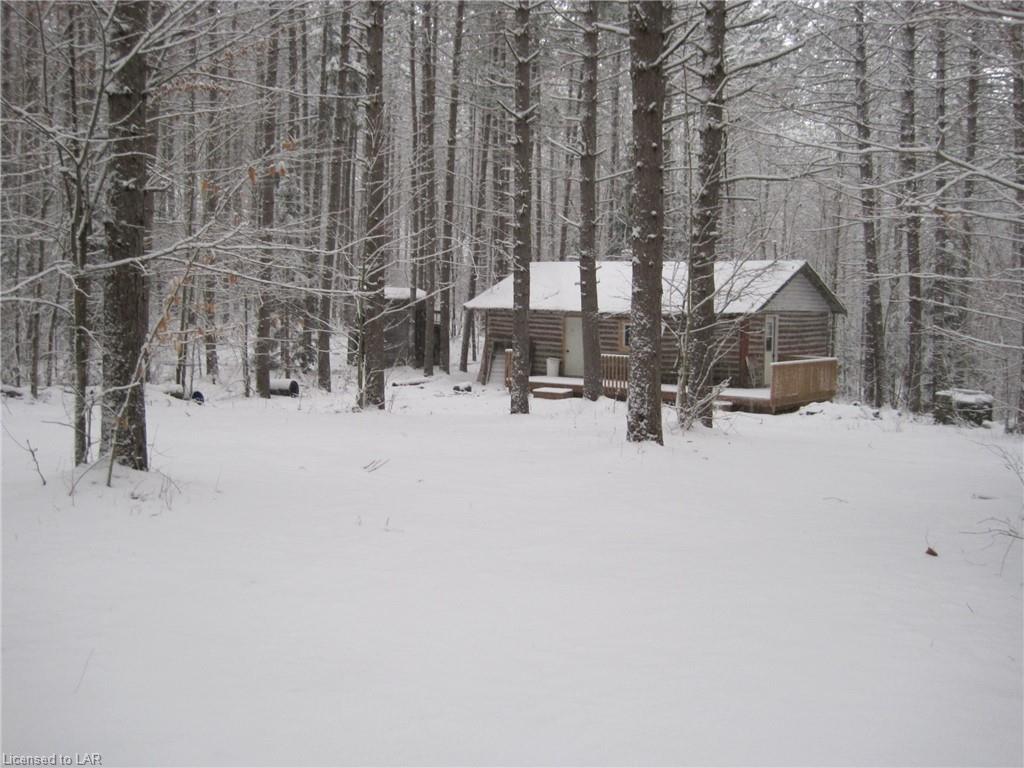 - WHITE LAKE Road, Kinmount, Ontario (ID 40048914)