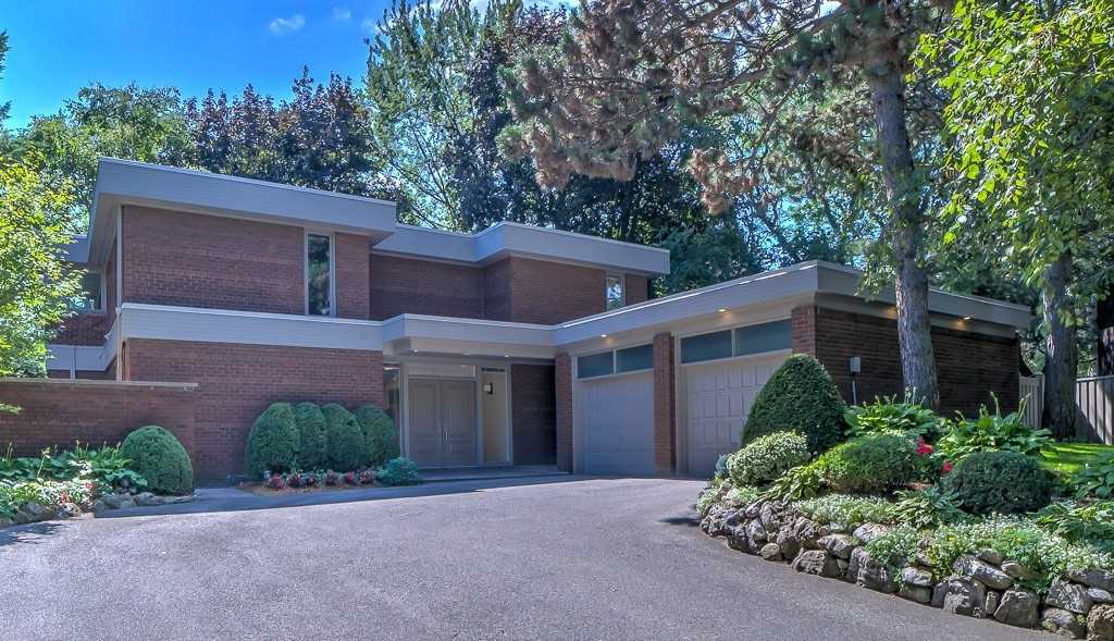 14 Courtsfield Cres, Toronto, Ontario (ID W4707771)