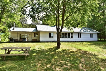 1037 Maebar Road, Minden Hills, Ontario