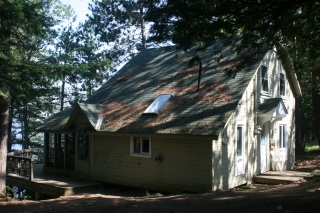 98 BROCK ROAD, North Kawartha, Ontario (ID 153601000302400)