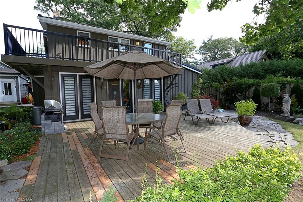 17 EILBER Road, Grand Bend, Ontario (ID 40052479)
