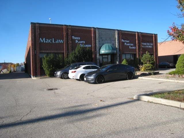 6840 Pacific Circ, Mississauga, Ontario (ID W4952349)