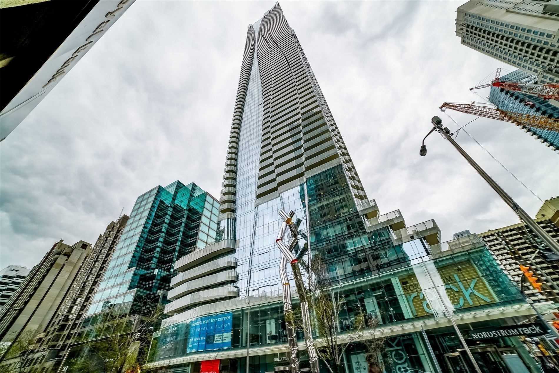 1 Bloor St E, Toronto, Ontario (ID C5081015)