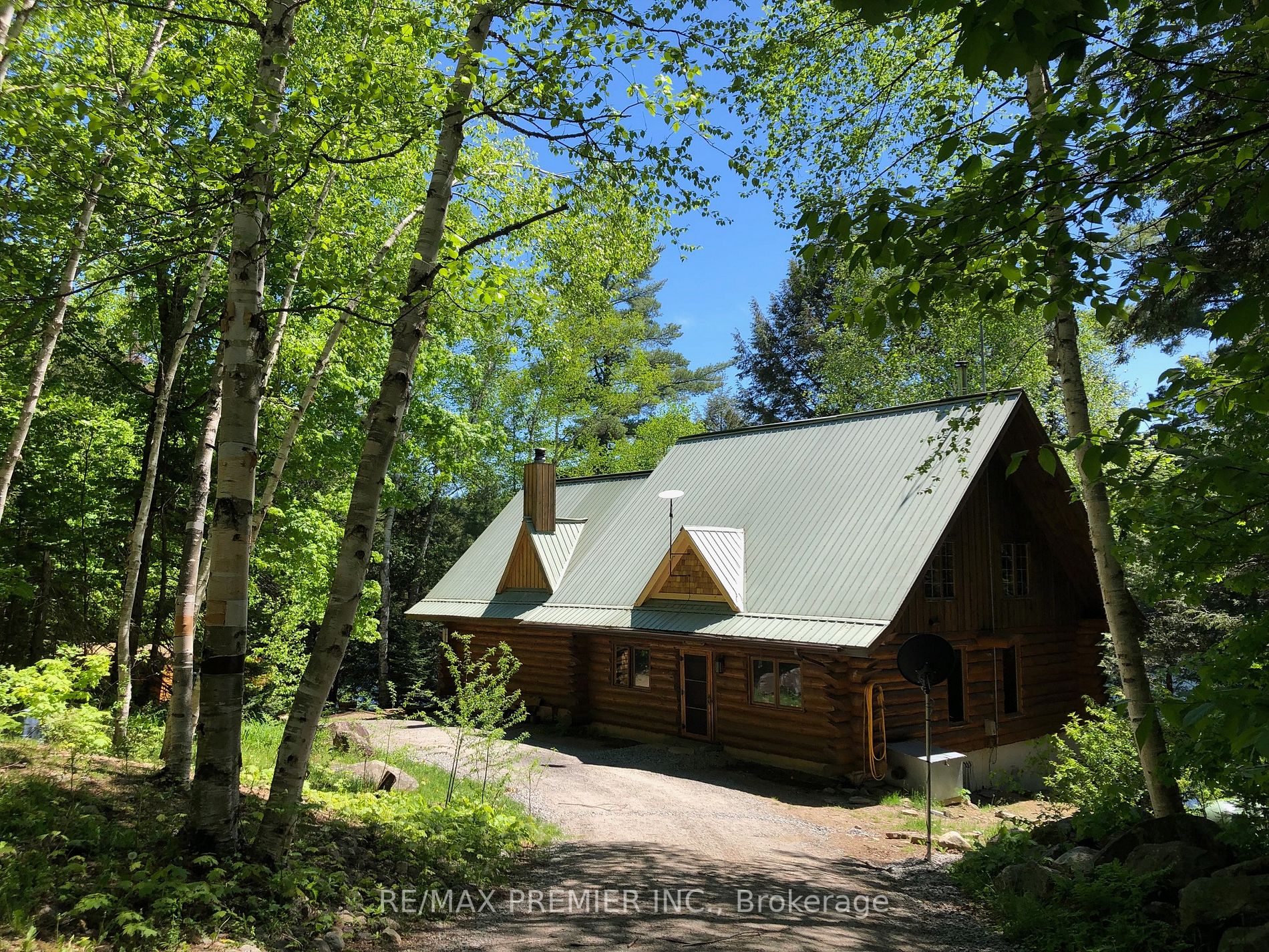 571A Island Lake Rd, Kearney, Ontario (ID X6031920)