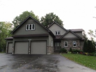 1795 YOUNGS POINT RD, Lakefield, Ontario