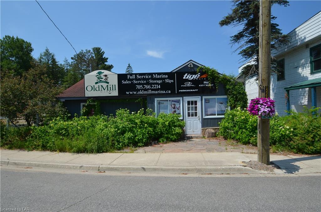 1092 MAIN Street, Dorset, Ontario