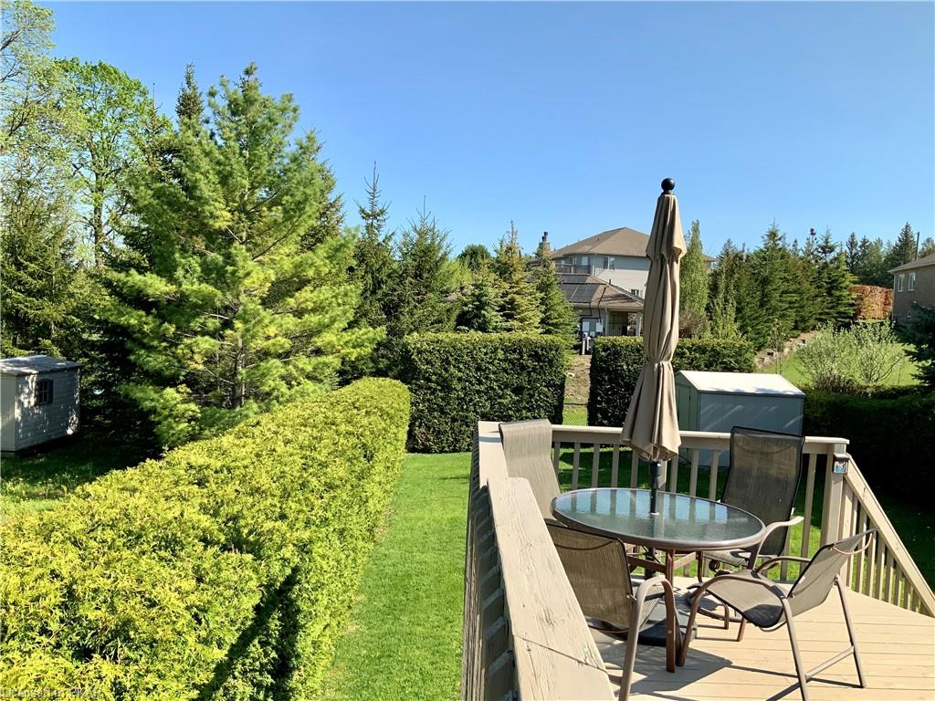 1325 WHITE Crescent, Peterborough, Ontario (ID 252558)