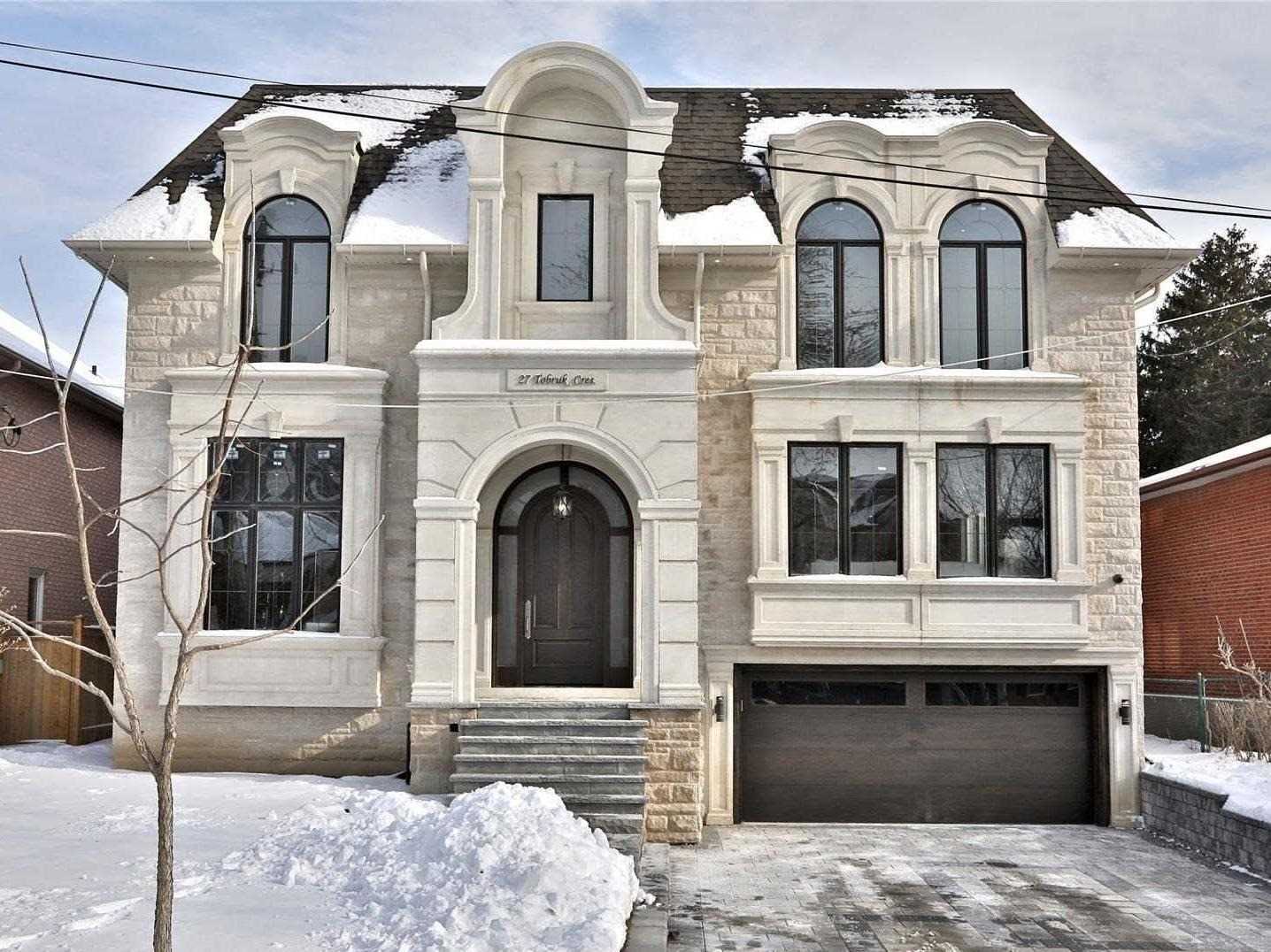 27 Tobruk Cres, Toronto, Ontario (ID C4674277)