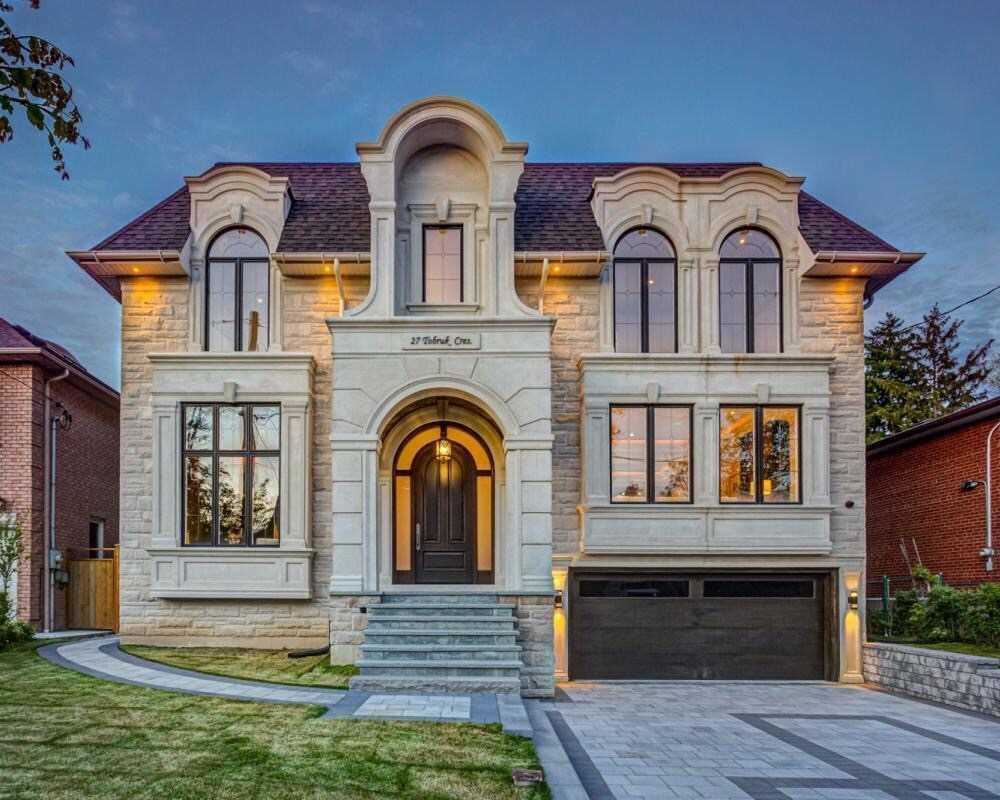 27 Tobruk Cres, Toronto, Ontario (ID C4774476)