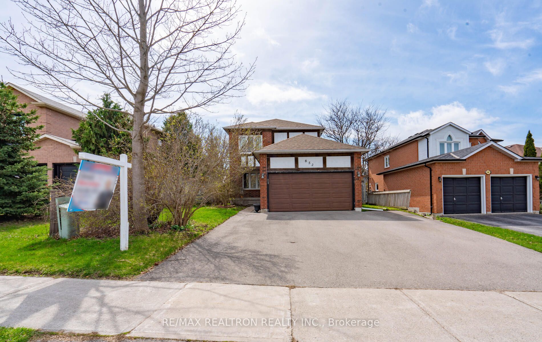852 College Manor Dr, Newmarket, Ontario (ID N5973496)
