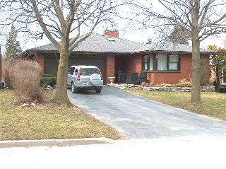 455 MANORHILL AVE , Peterborough, Ontario (ID 151402011013300)