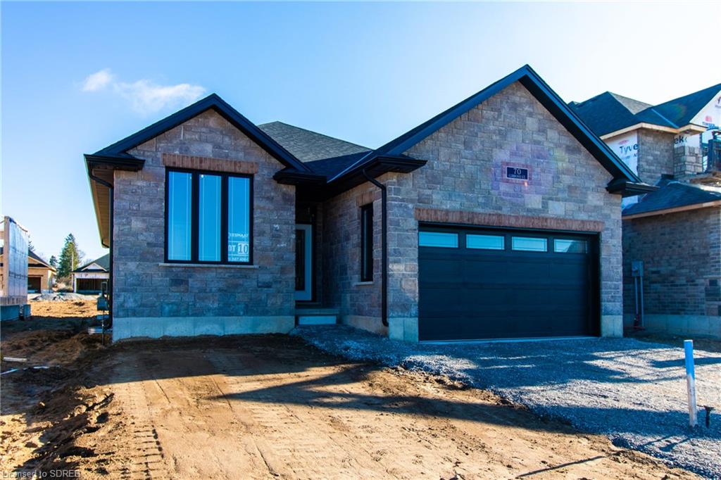 207 GIBBONS Street, Waterford, Ontario (ID 40275216)