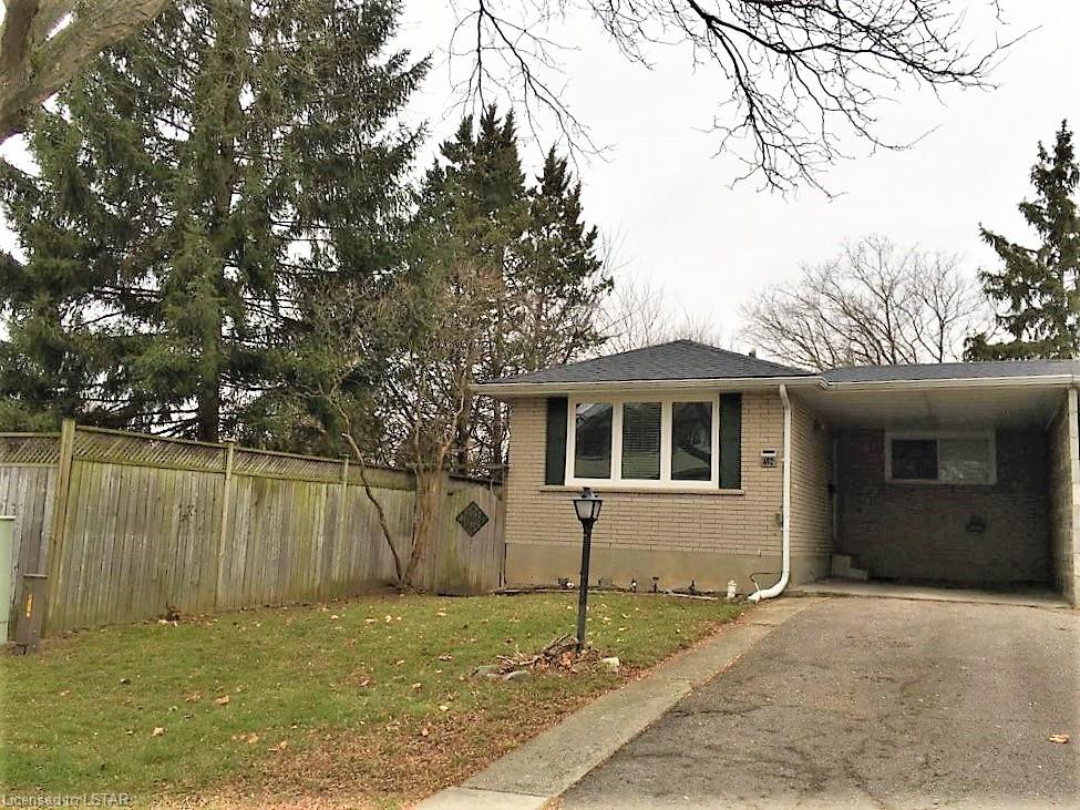 692 SEVILLA PARK Place, London, Ontario (ID 236211)