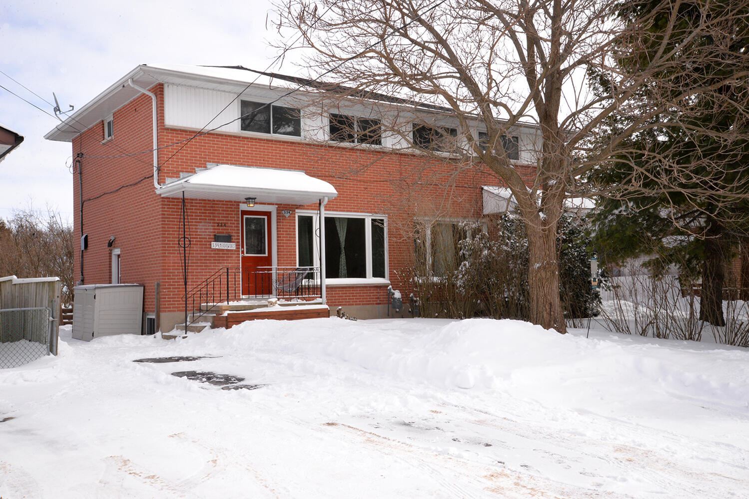 334 Meadowcrest Road, Kingston, Ontario (ID K21000720)