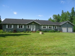 26 DOE LAKE RD, Katrine, Ontario (ID 521430520)
