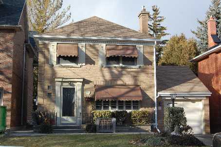 34 Glenellen Dr E, Toronto, Ontario (ID W2552871)