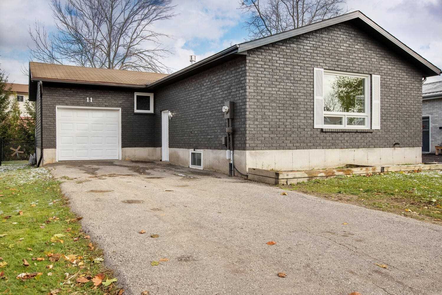 11 West St, Georgina, Ontario (ID N4994110)