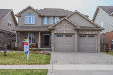 569 Firefly Dr., London, Ontario