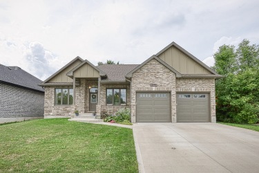 245 Walnut St., Lucan Biddulph, Ontario