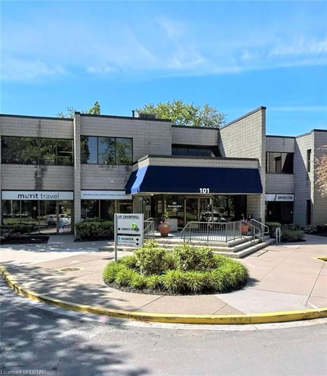101 CHERRYHILL Boulevard Unit# 203, London, Ontario (ID 40239344)